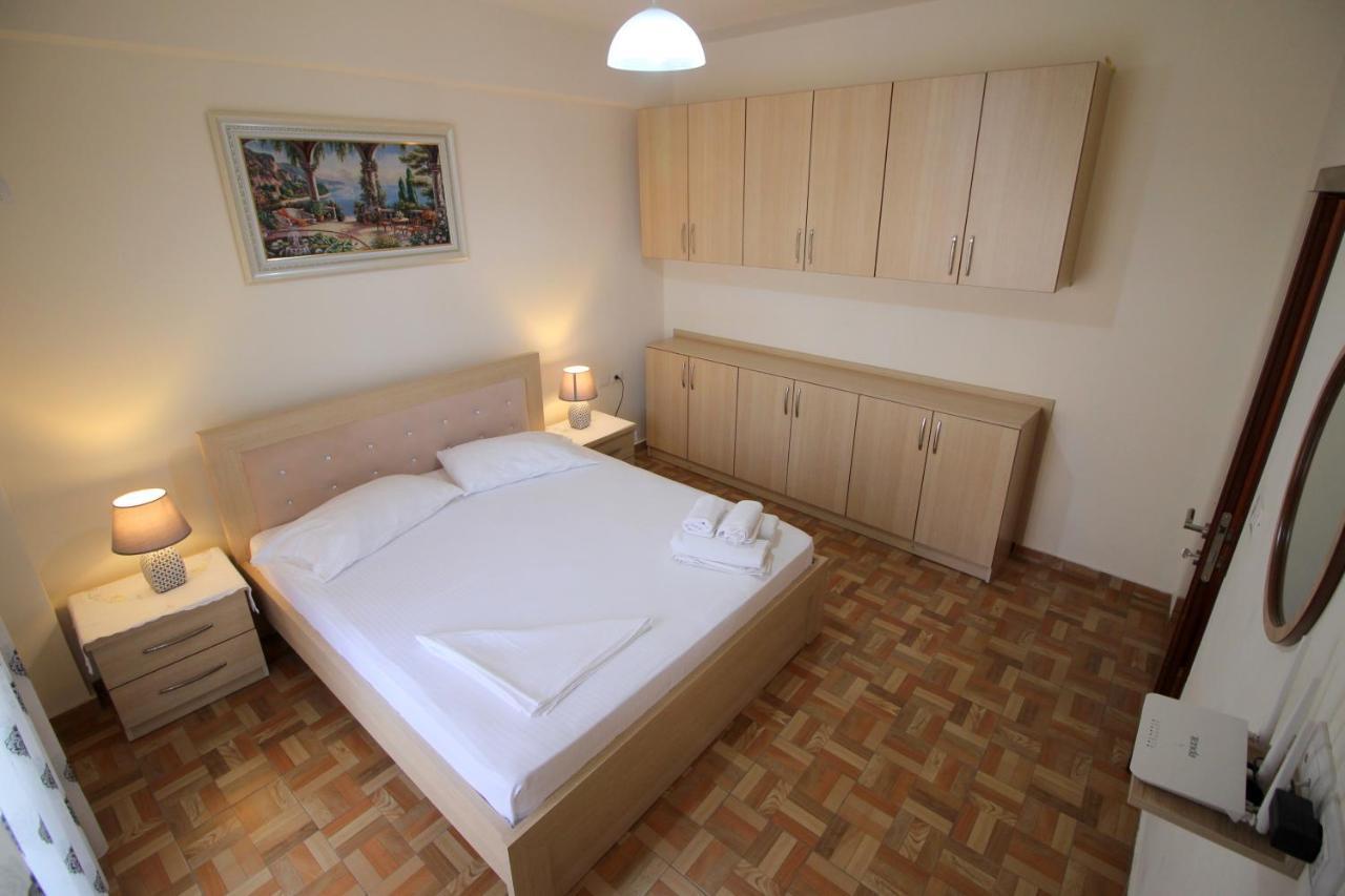 Doka Center Apartments Саранда Экстерьер фото