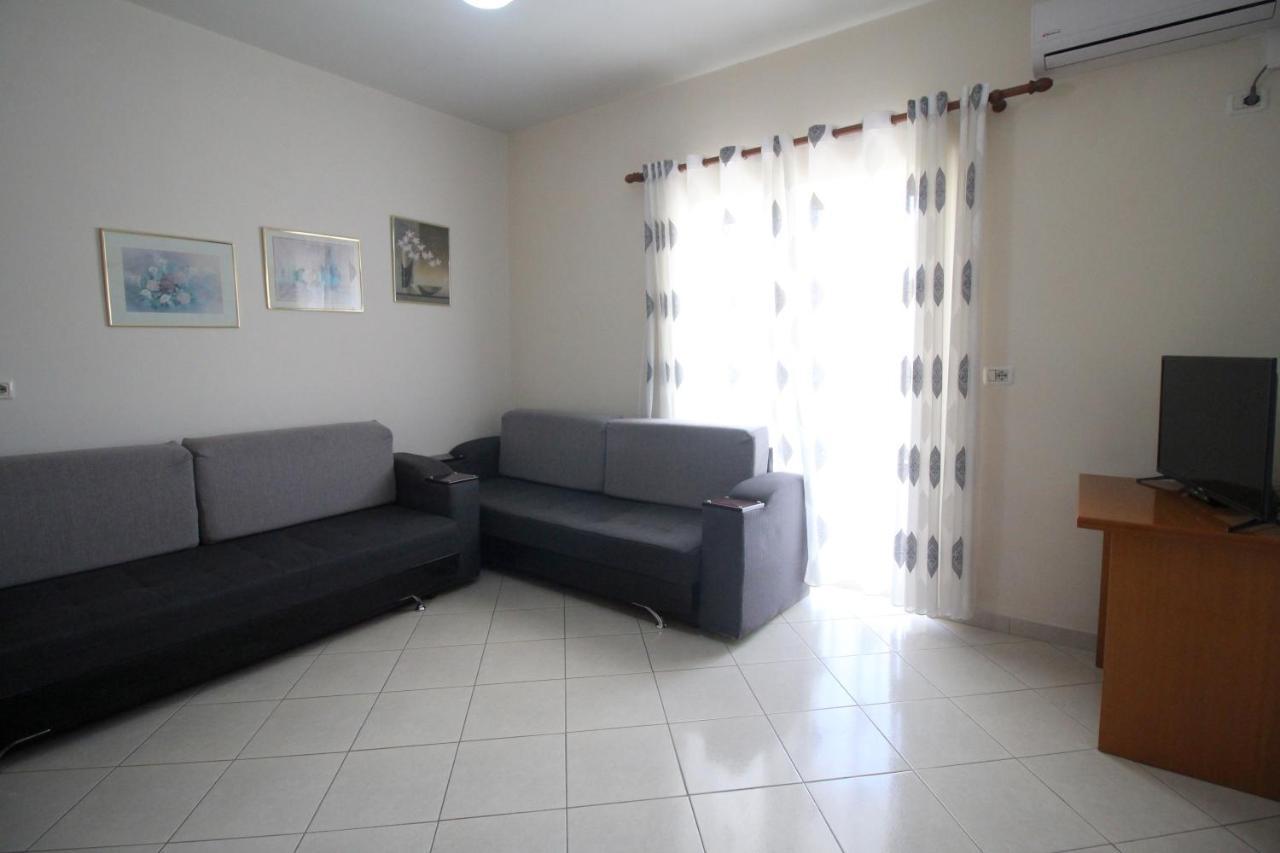 Doka Center Apartments Саранда Экстерьер фото