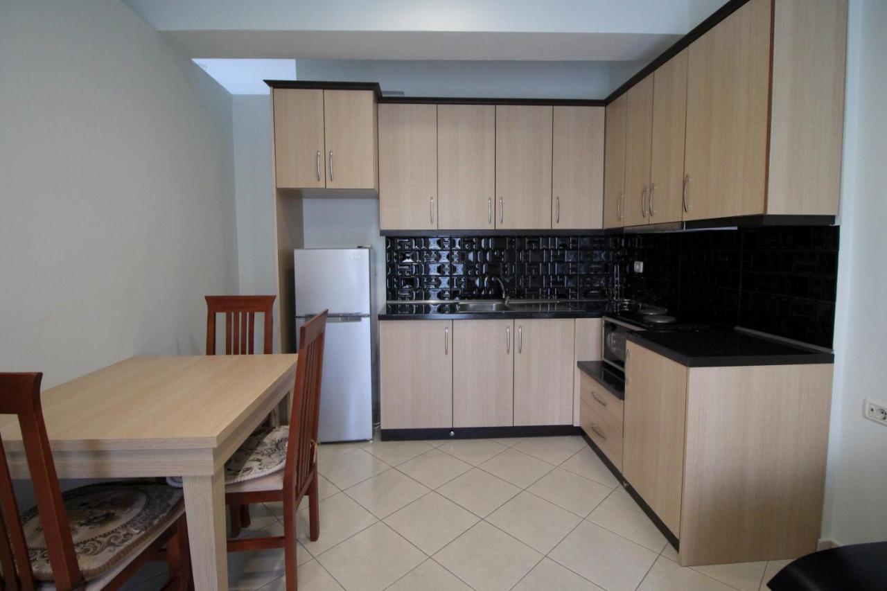 Doka Center Apartments Саранда Экстерьер фото